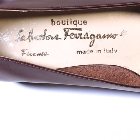 VTG Salvatore Ferragamo Boutique Vara Bow Low Pumps Bordeaux Womens Size 7 - Picture 6 of 8